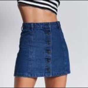 NWOT! -Forever 21 Denim Skirt Size 27